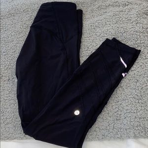LIKE NEW LULULEMON LEGGINGS